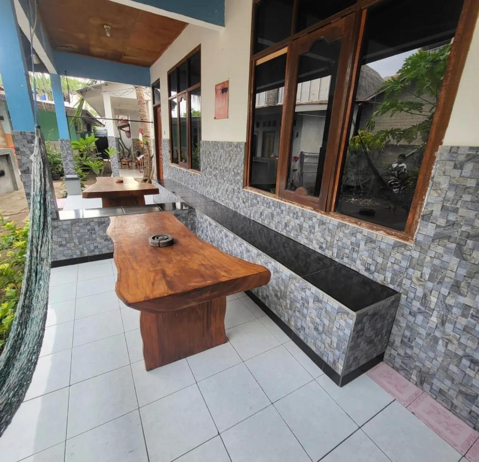 Coral Paradise Apartment Quần đảo Gili Ngoại thất bức ảnh