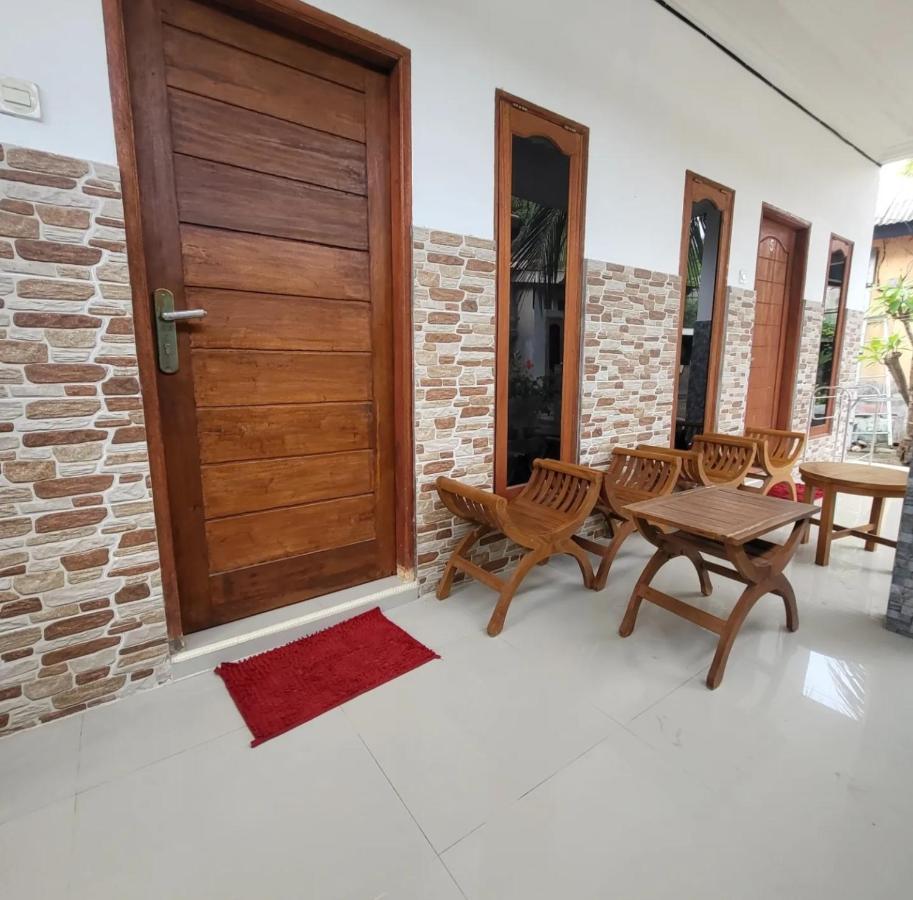 Coral Paradise Apartment Quần đảo Gili Ngoại thất bức ảnh